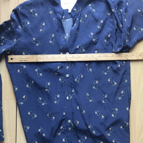 Amour Vert Silk Kaya Long Sleeve Blouse - Picture 4 of 8